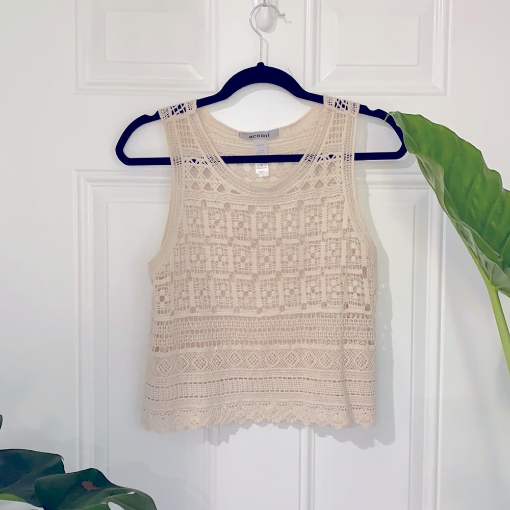 Crochet crop top